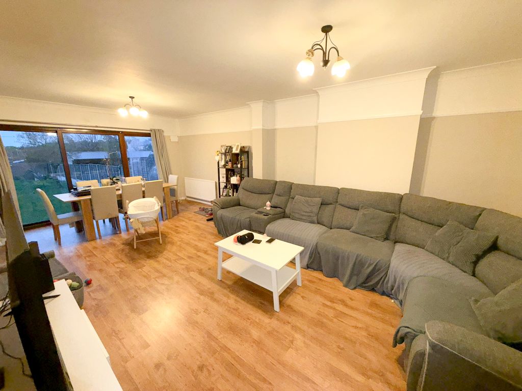 Property photo 2 of 15 Whatsapp Image 2025-11-18 At 16.16.06