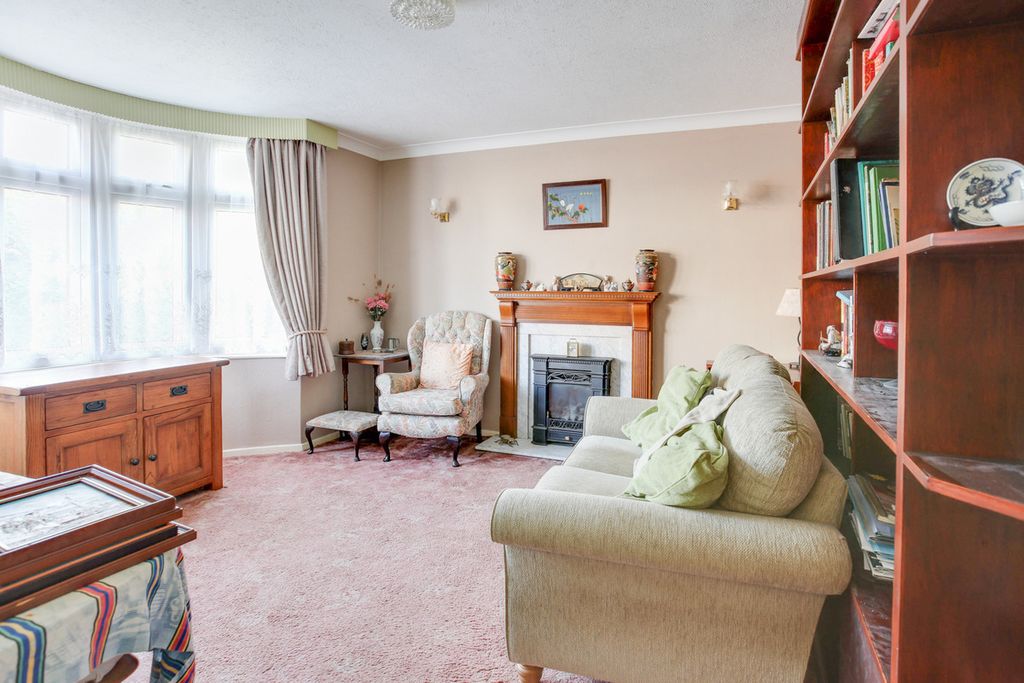 Property photo 3 of 15