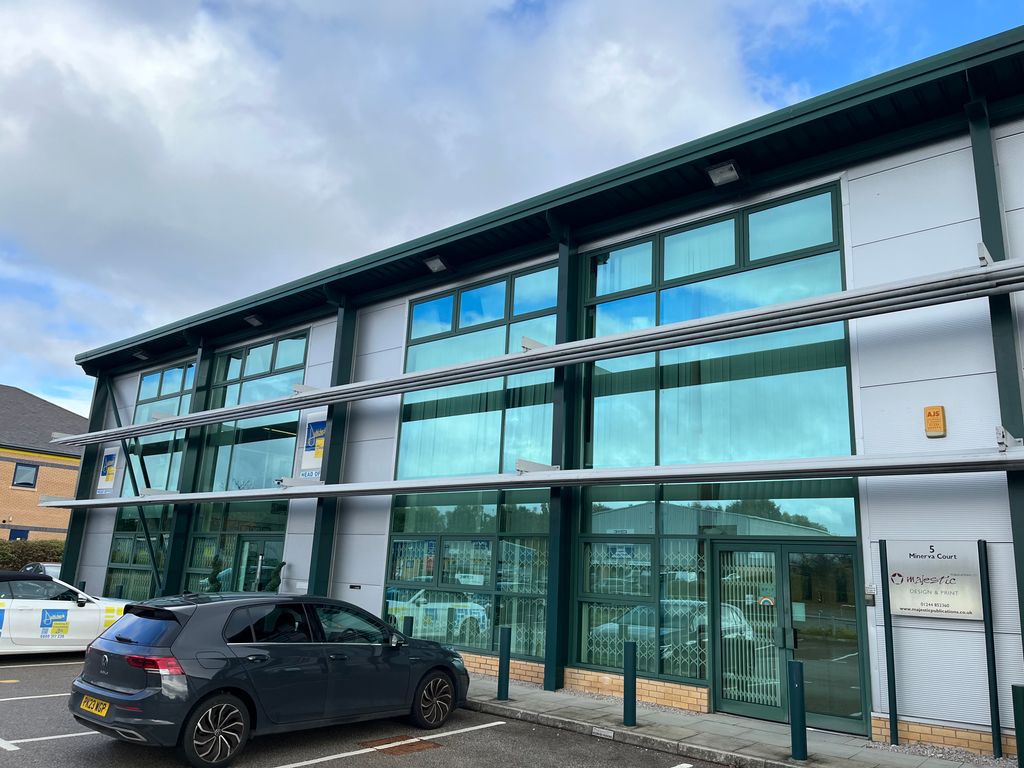 Property photo 1 of 8