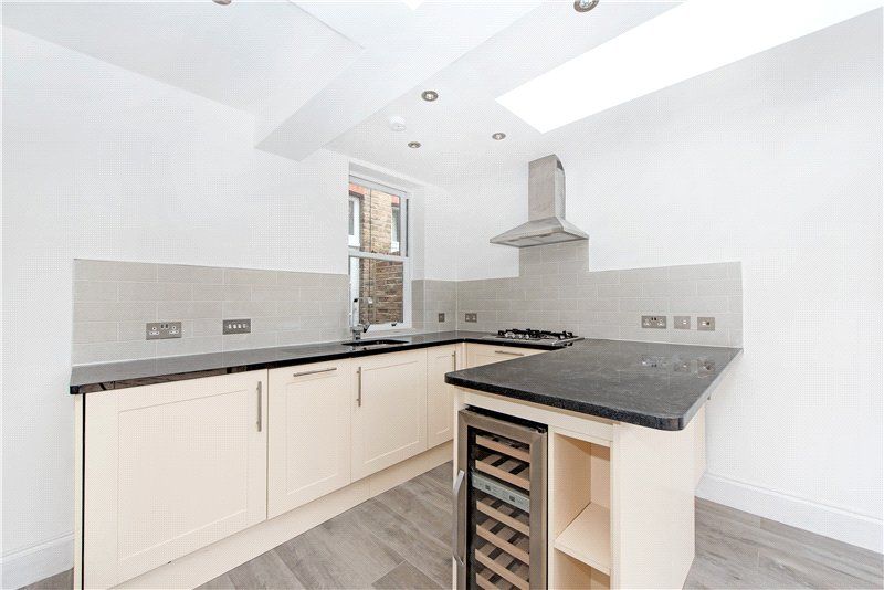 Property photo 3 of 7 Picture No. 05