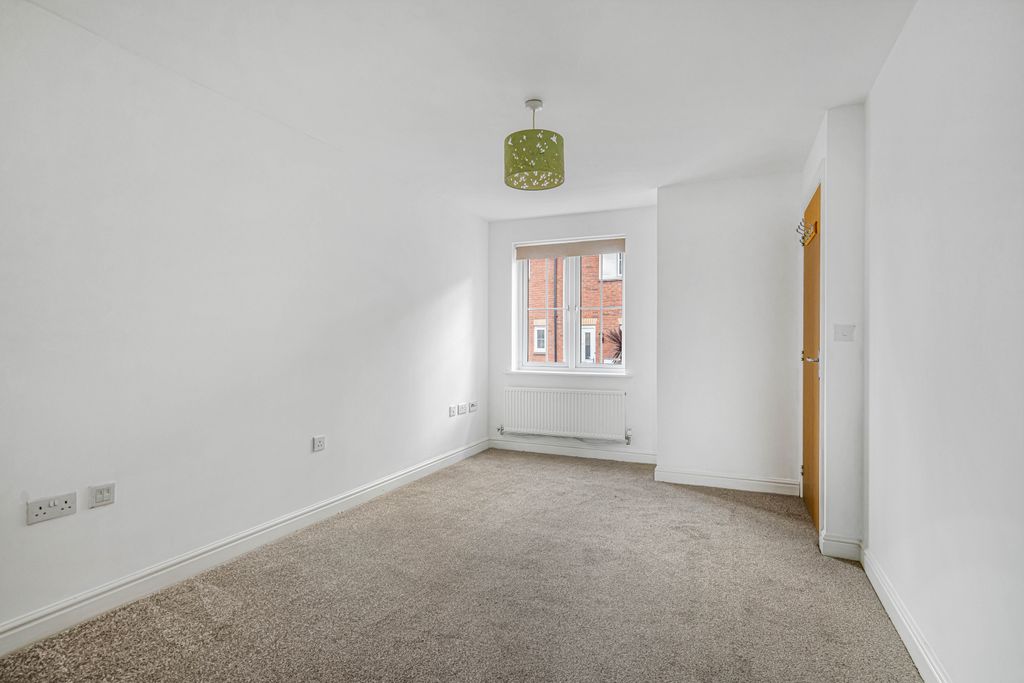 Property photo 2 of 17 9_78638