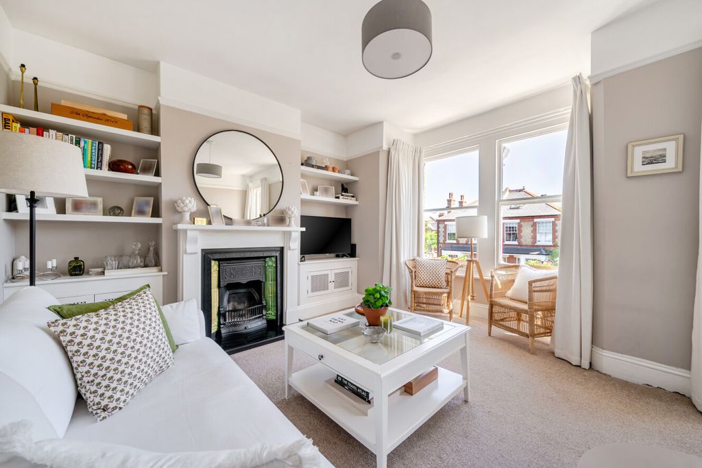 Property photo 2 of 18 1450806-3-69F1E50...
