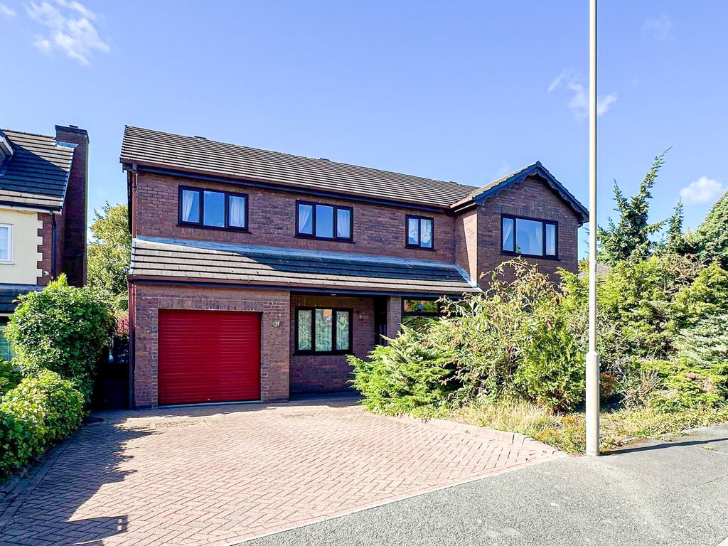 Property photo 1 of 25 Photo 27