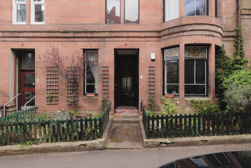 Property photo 1 of 26