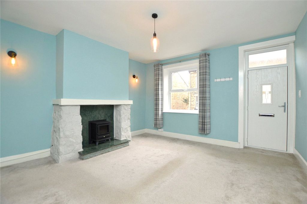 Property photo 2 of 12 Picture No. 02