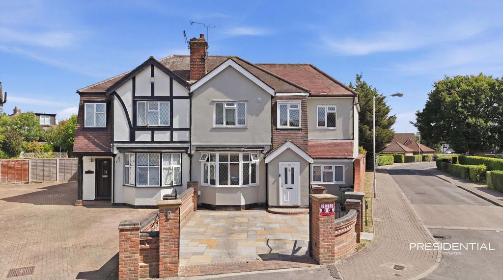 Property photo 1 of 37