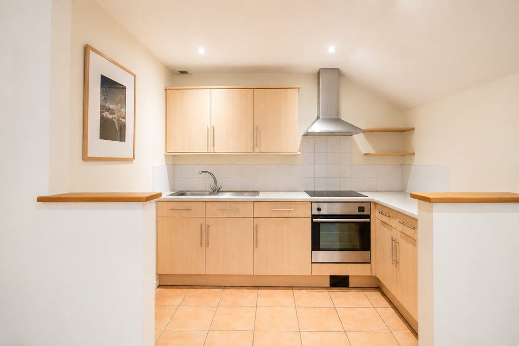 Property photo 2 of 10 Png