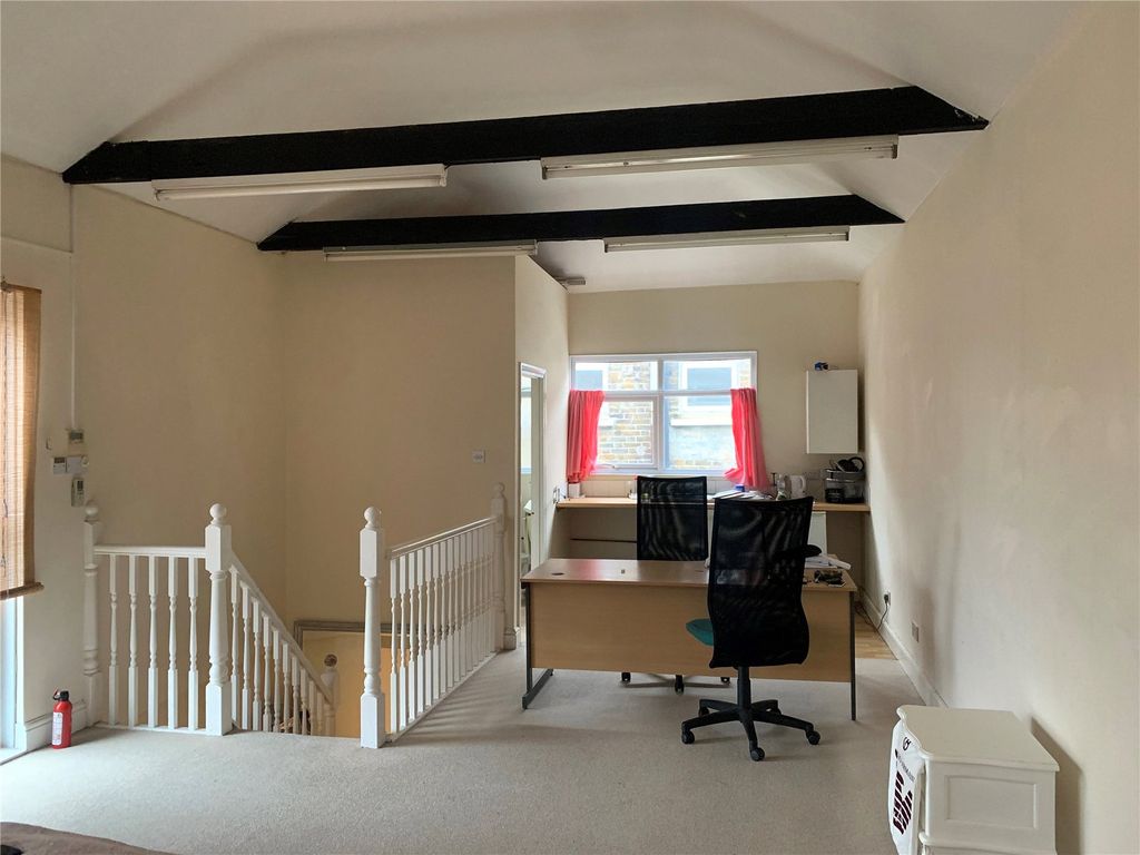Property photo 1 of 5 Picture No. 02