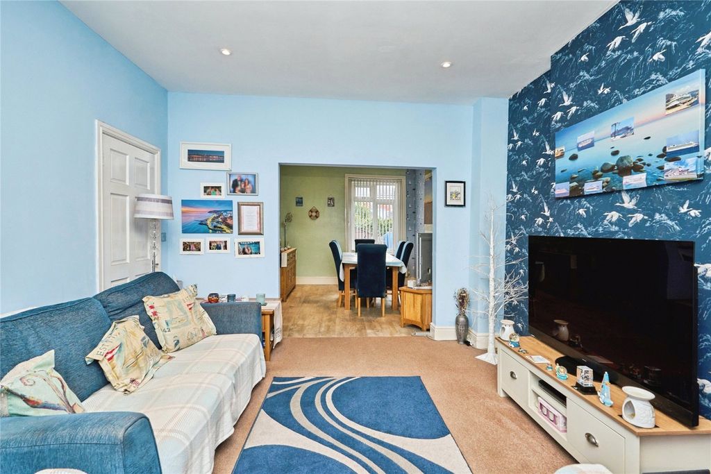 Property photo 3 of 16 Picture No. 26