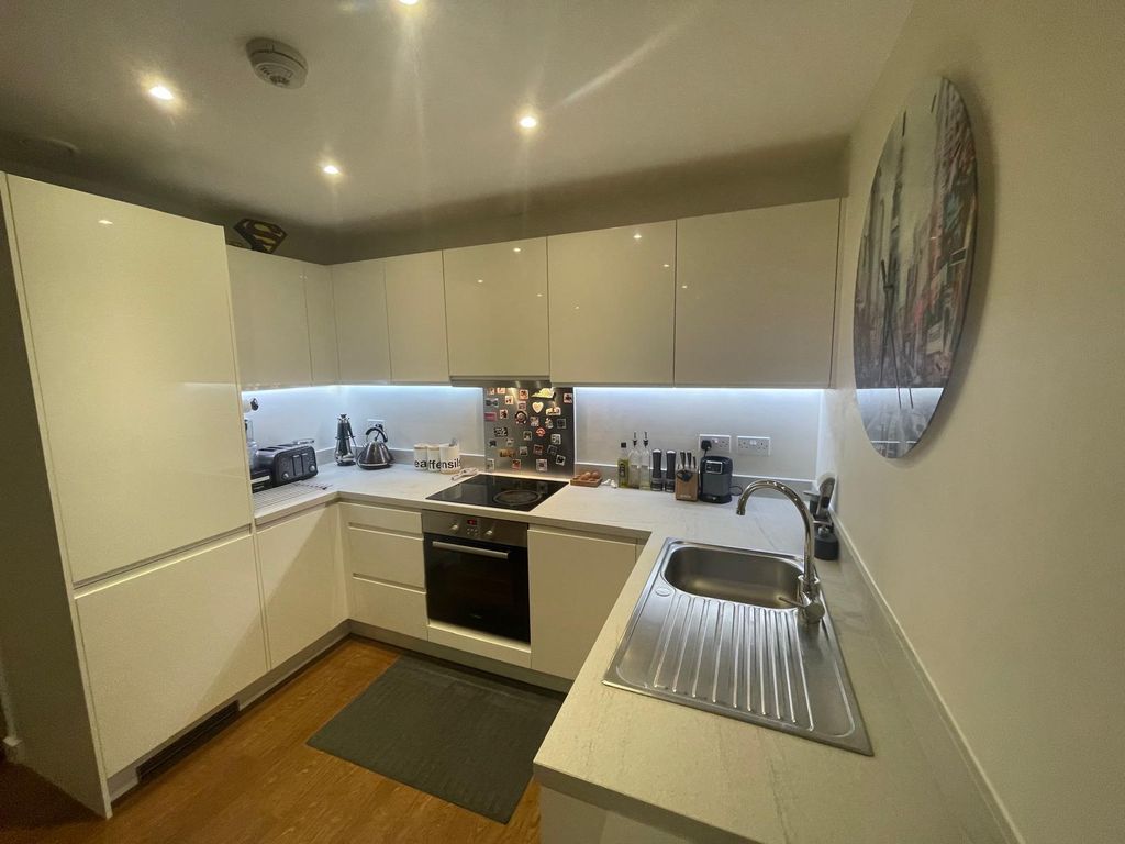 Property photo 1 of 4