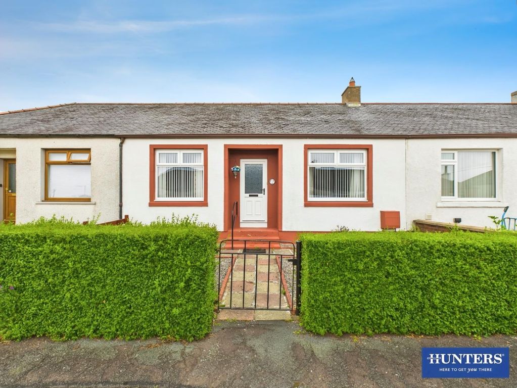 Property photo 1 of 17 Frontage