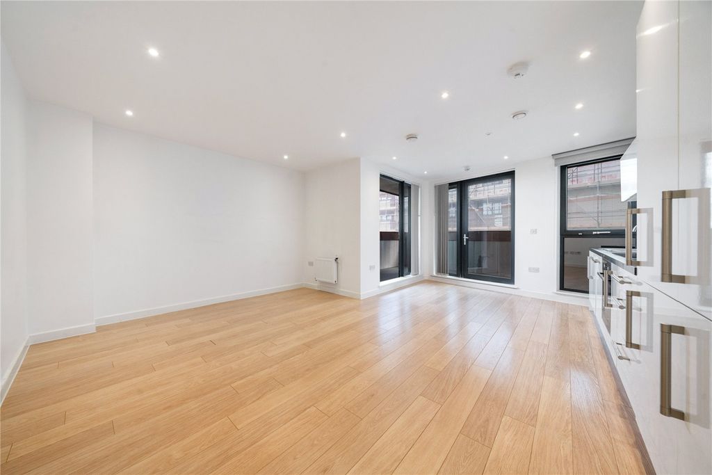 Property photo 3 of 12 Picture No. 22