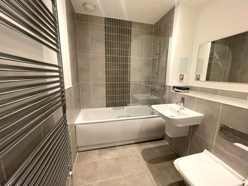 Property photo 3 of 8 Photo 2