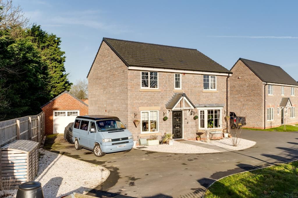 Property photo 1 of 41 1 Eastwood Avenue, Barton Seagrave-3.Jpg