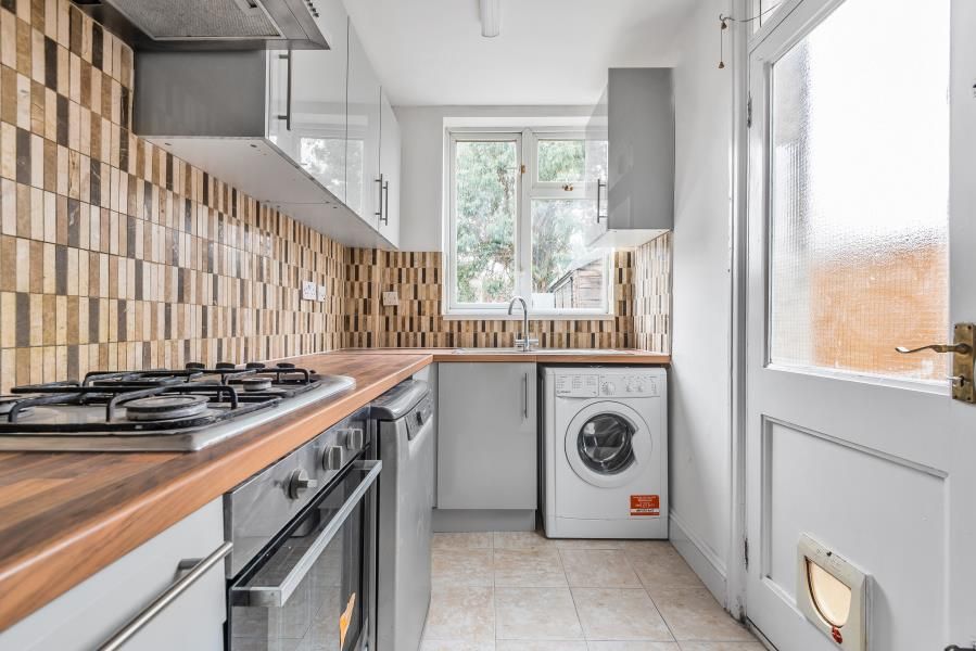 Property photo 3 of 9