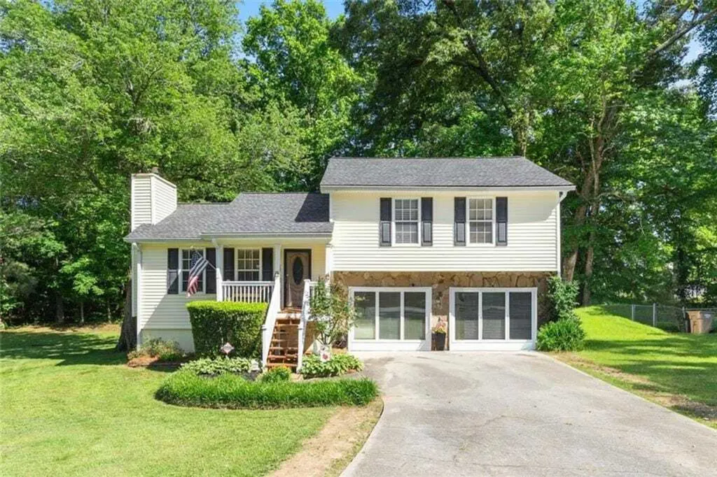 Property photo 1 of 31