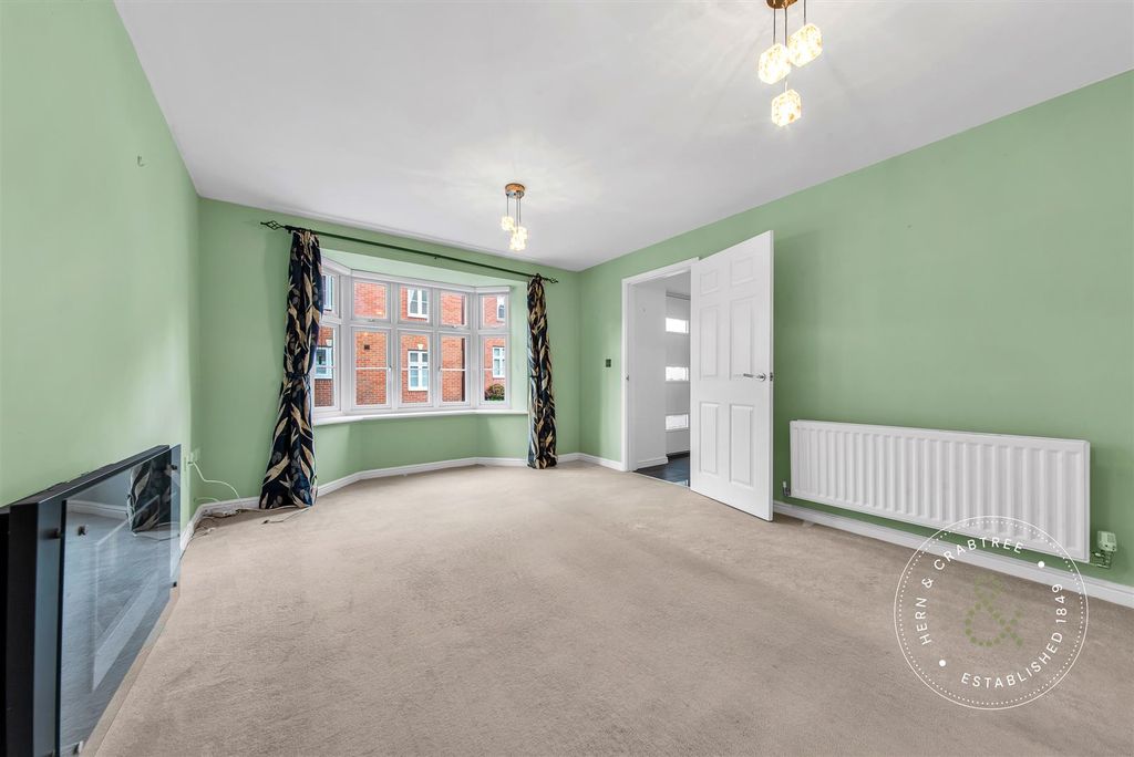 Property photo 2 of 32 Goetre-Fawr-16.Jpg