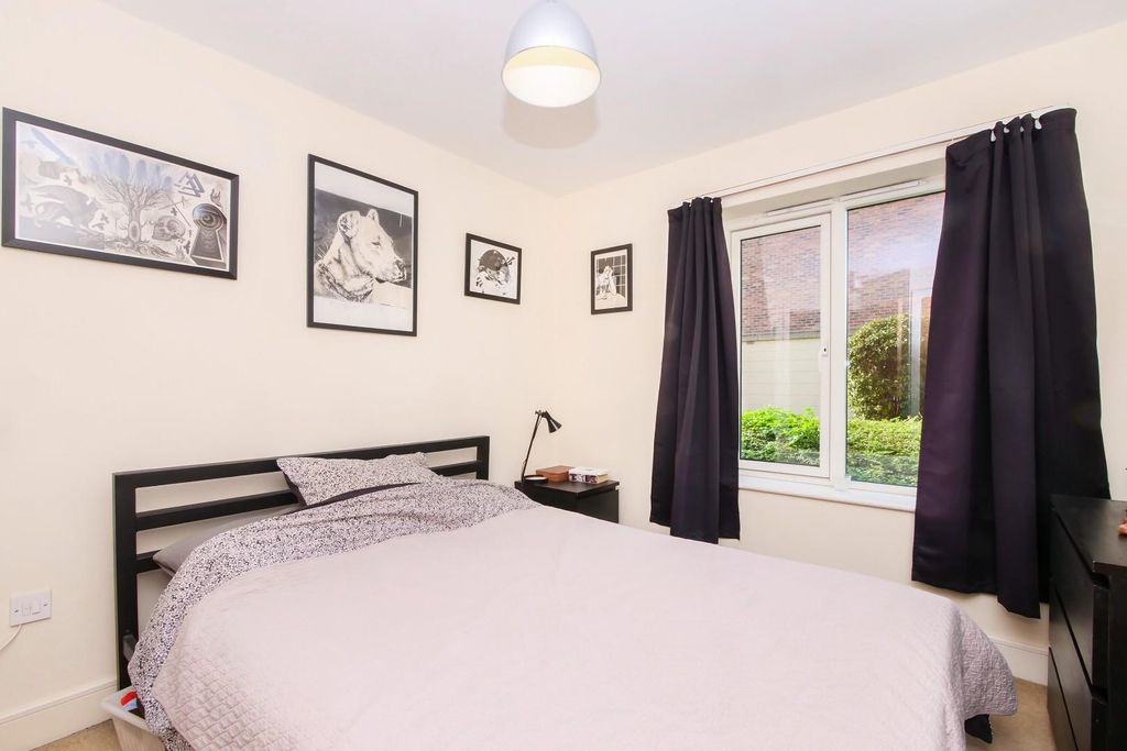 Property photo 3 of 12 Pnmb0761.Jpg