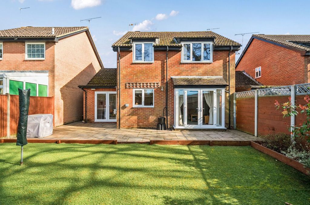 Property photo 1 of 20