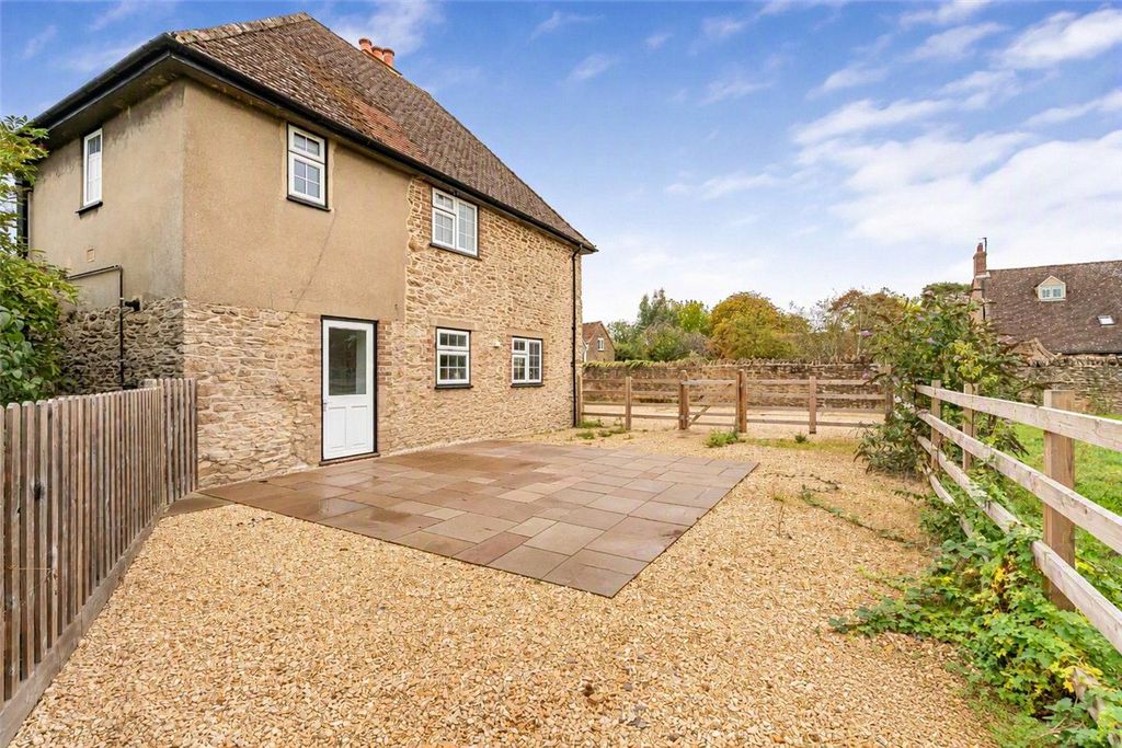 Property photo 2 of 13 Picture No. 2