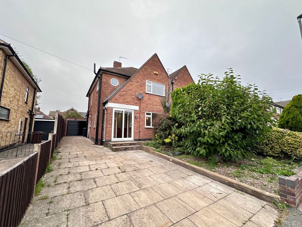 Property photo 1 of 13