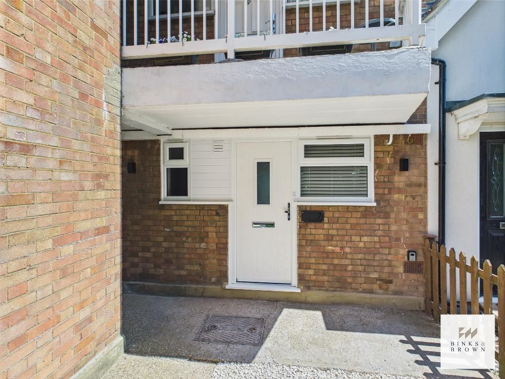 Property photo 2 of 11 Photo 2