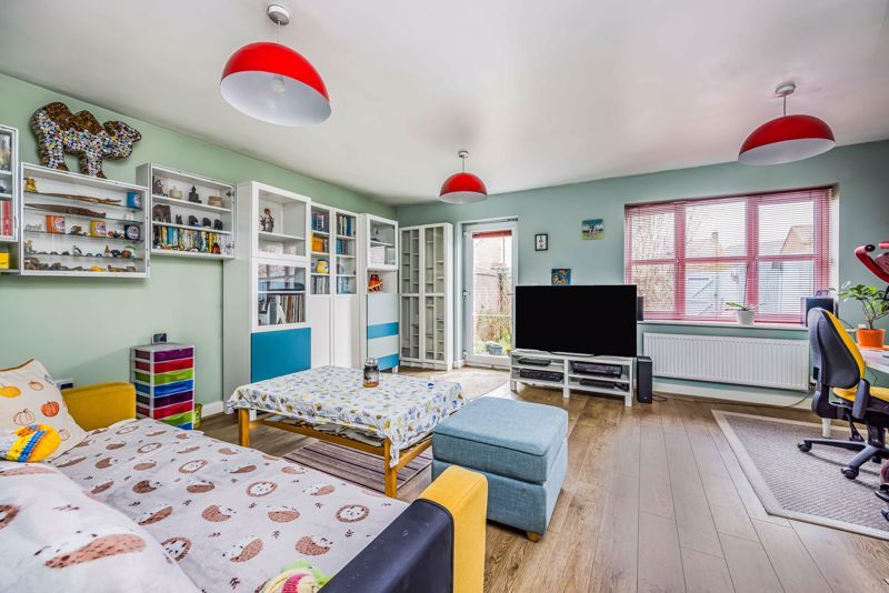 Property photo 2 of 18 Photo 15