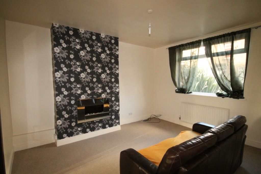 Property photo 2 of 5 88833F43Bd7761041568F56Ab405B874