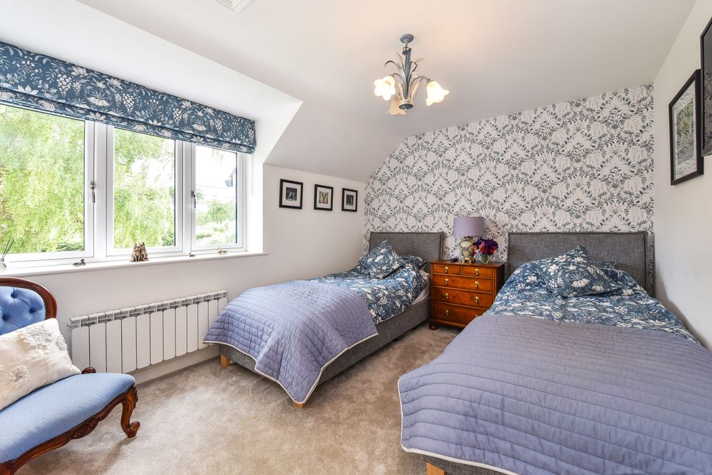 Additional image 17 of 4 bed detached house for saleMint Road, Liss Forest, Hampshire GU33