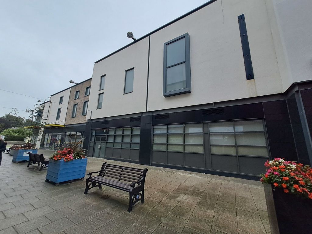 Property photo 3 of 17 Photo 36