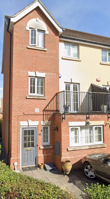 Property photo 1 of 2 Spacious Three-Storey Family Home With Off-Street Parking