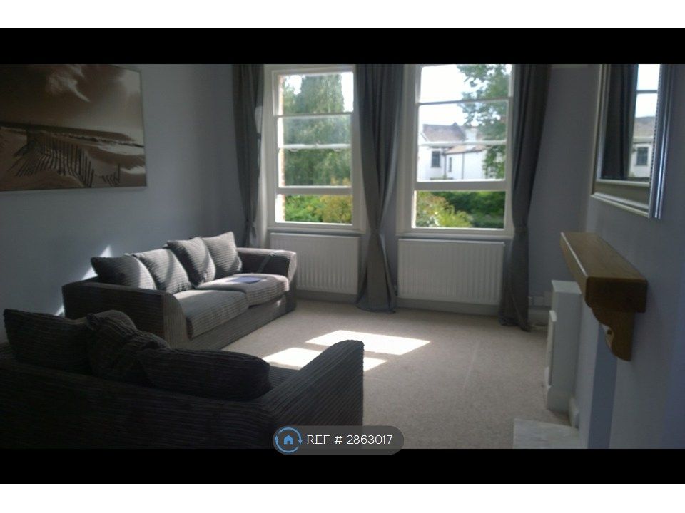 Property photo 2 of 11 Lounge/Dinner (2)