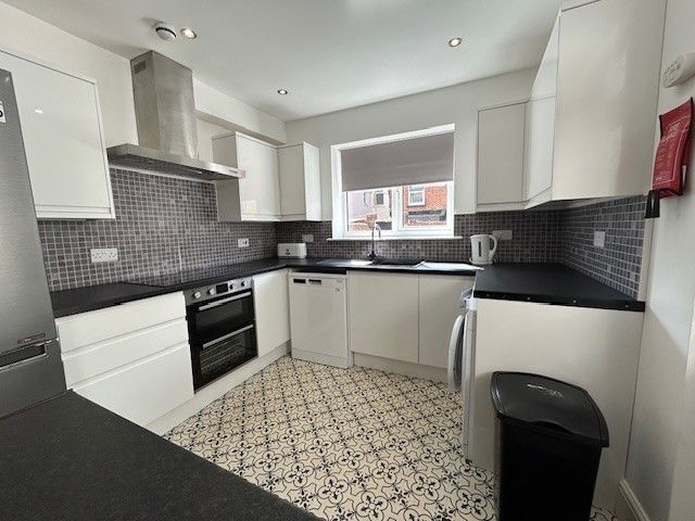 Property photo 3 of 17 12