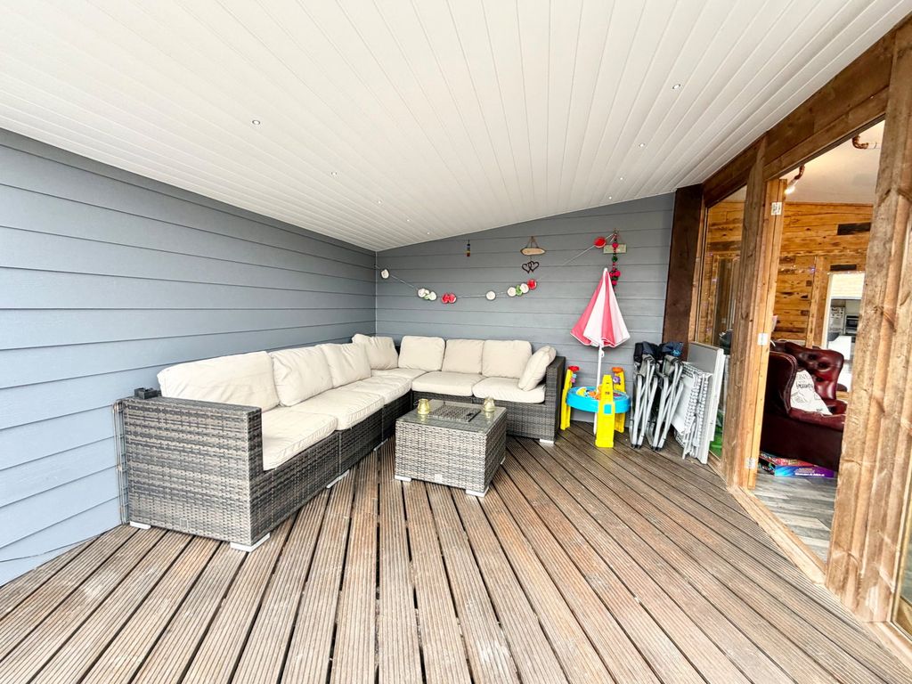 Additional image 23 of 4 bed bungalow for saleNuthatch Drive, Brierley Hill DY5