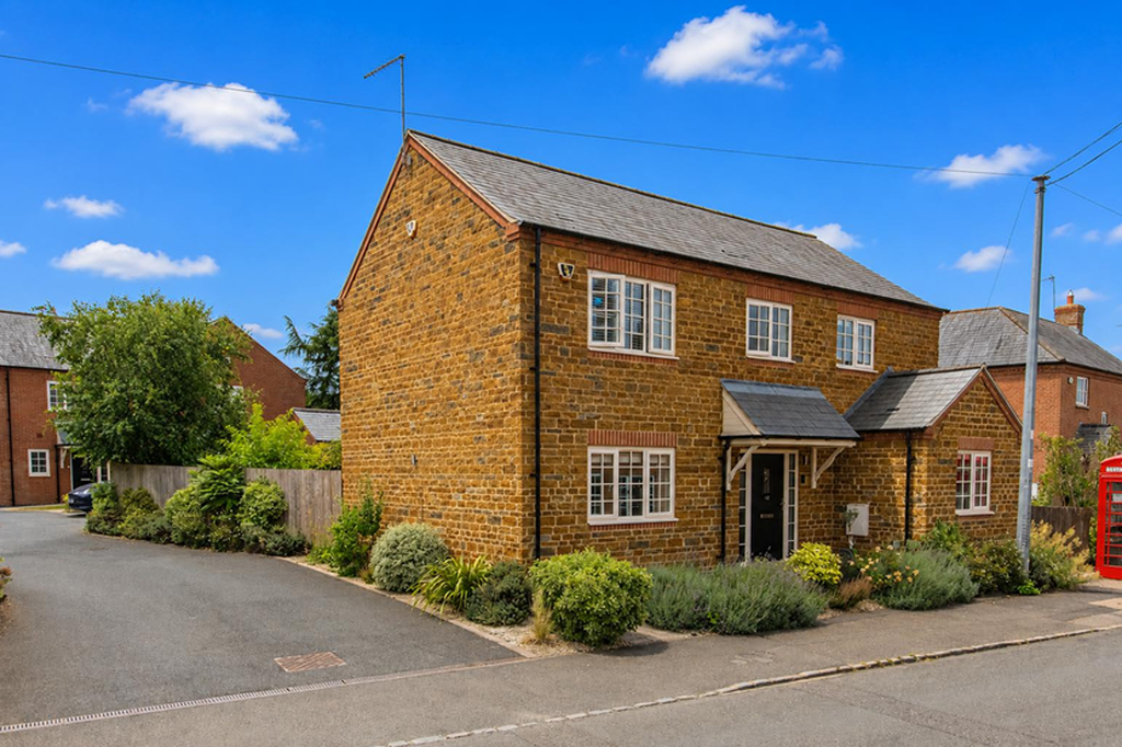 Property photo 1 of 20 108 Lettings