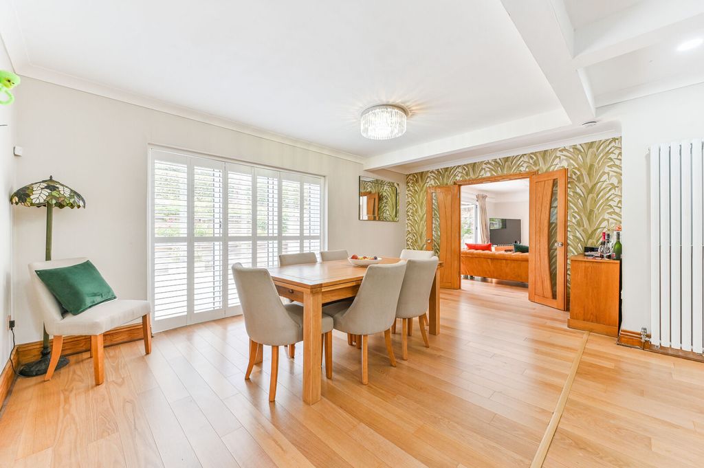 Property photo 1 of 49