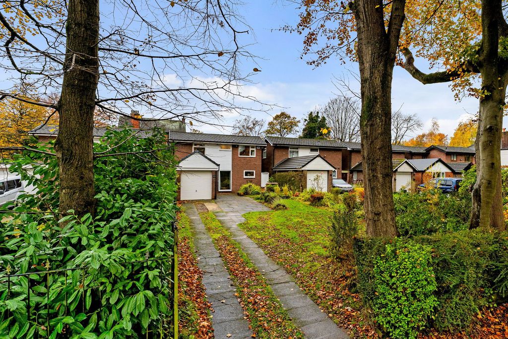 Property photo 1 of 34