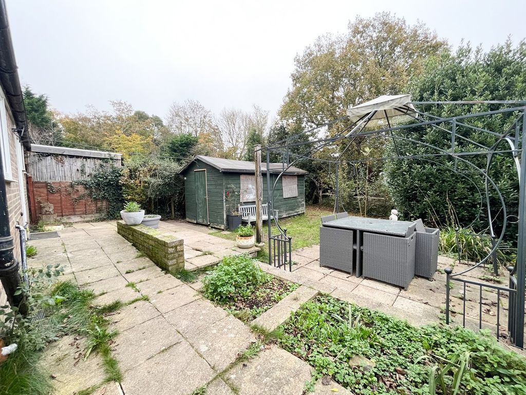 Property photo 3 of 13
