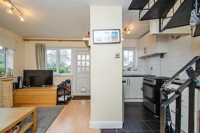 Property photo 3 of 13 Photo 7