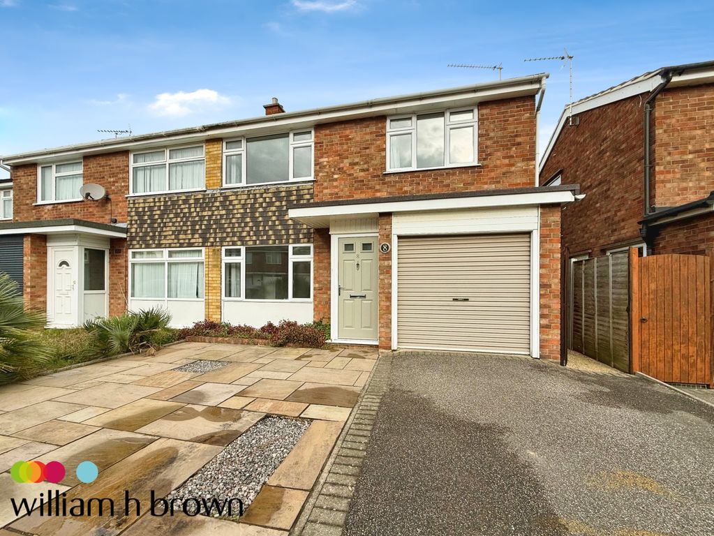 Property photo 1 of 12 Front