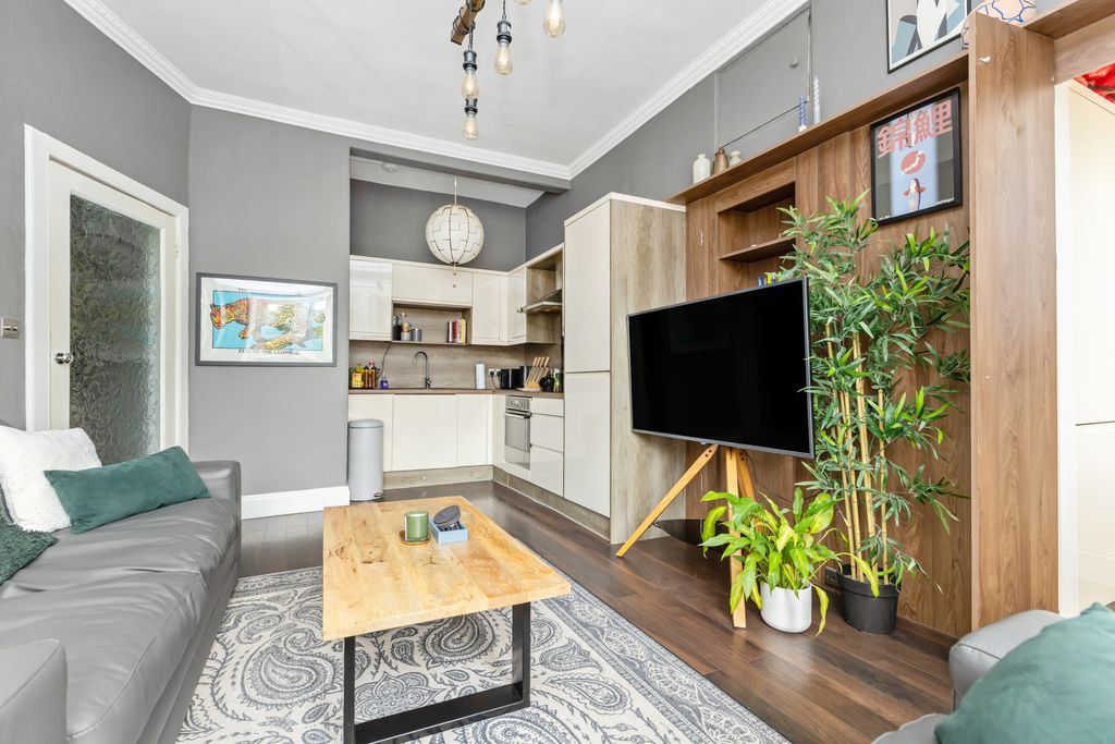 Property photo 3 of 16 Property Image 3