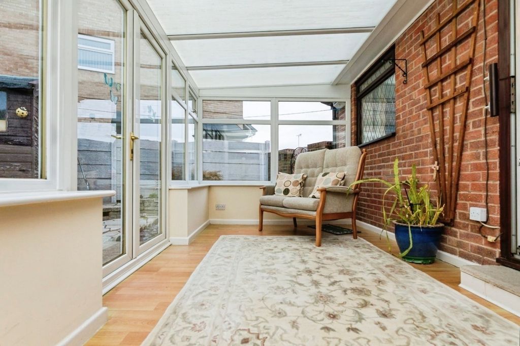 Property photo 2 of 15 Pbox-Img.Jpg