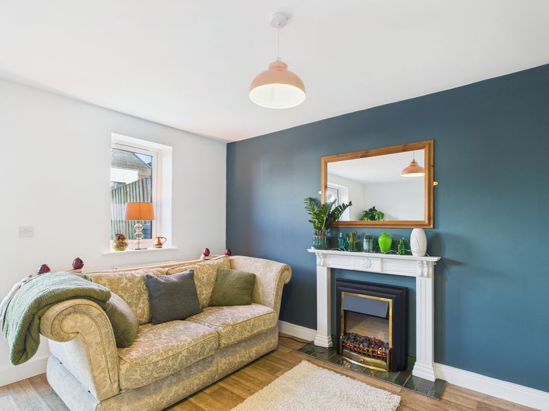 Property photo 3 of 14 Lounge/Diner