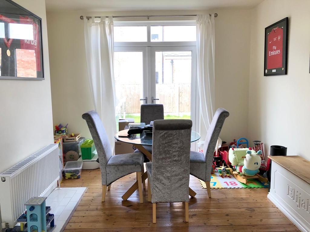 Property photo 3 of 10