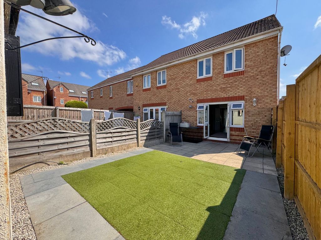 Property photo 3 of 24