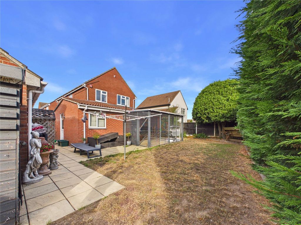 Property photo 2 of 23 Picture No. 19