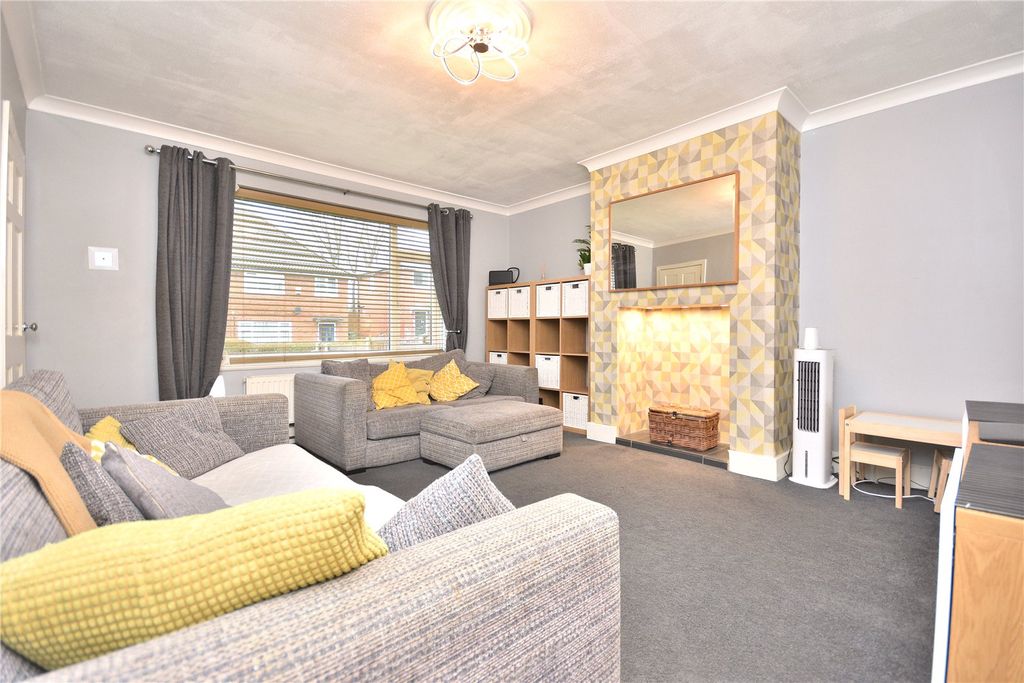 Property photo 2 of 15 Picture No. 09