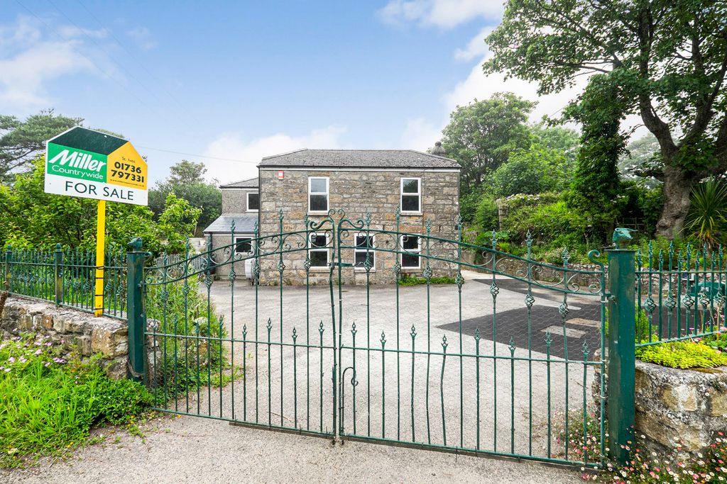 Property photo 1 of 17 Pbox-Img.Jpg