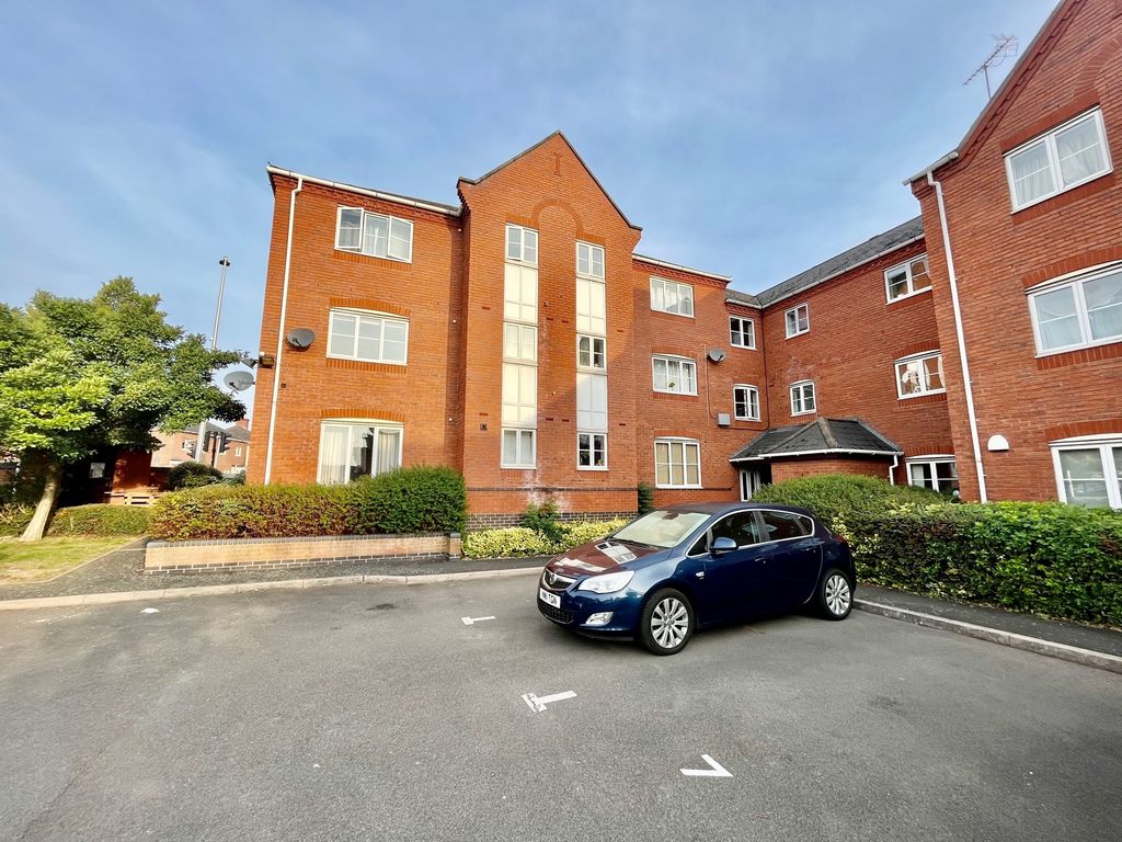 Property photo 1 of 7