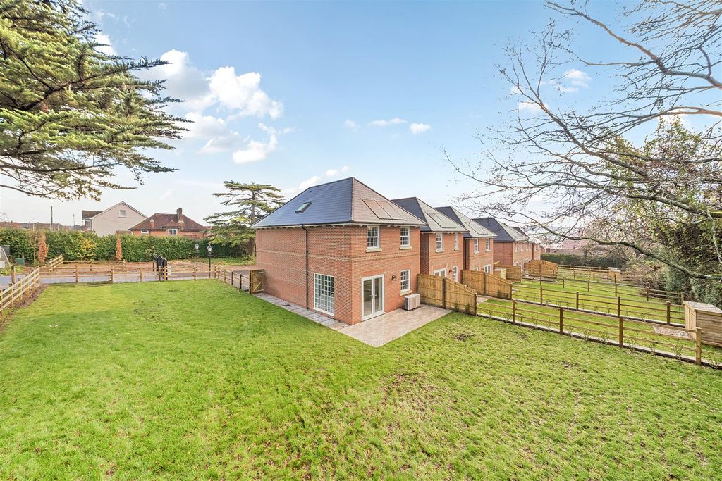 Property photo 2 of 20 Rear Aspect